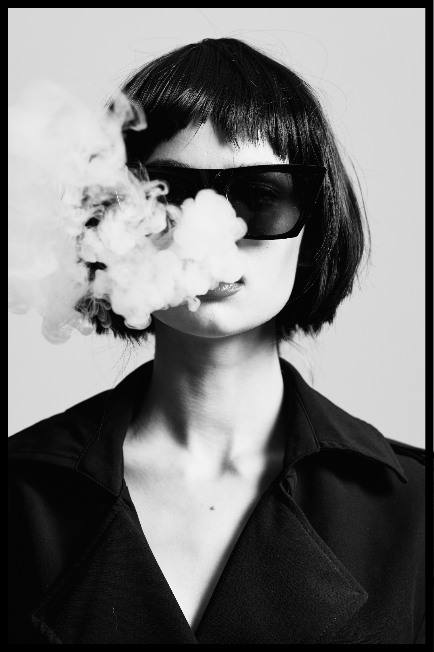 Kvinna som röker affisch